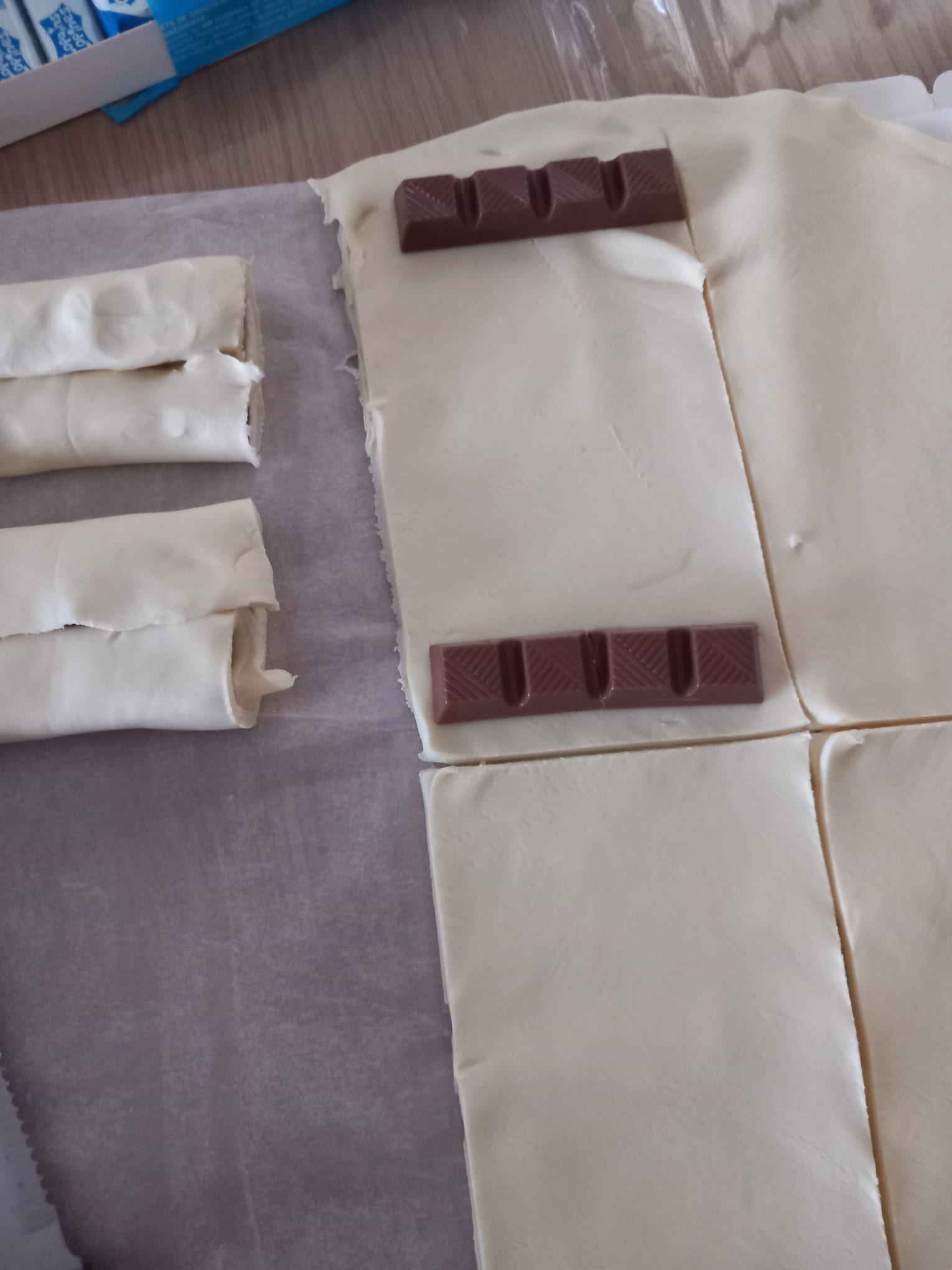 Pains au chocolat faits maison